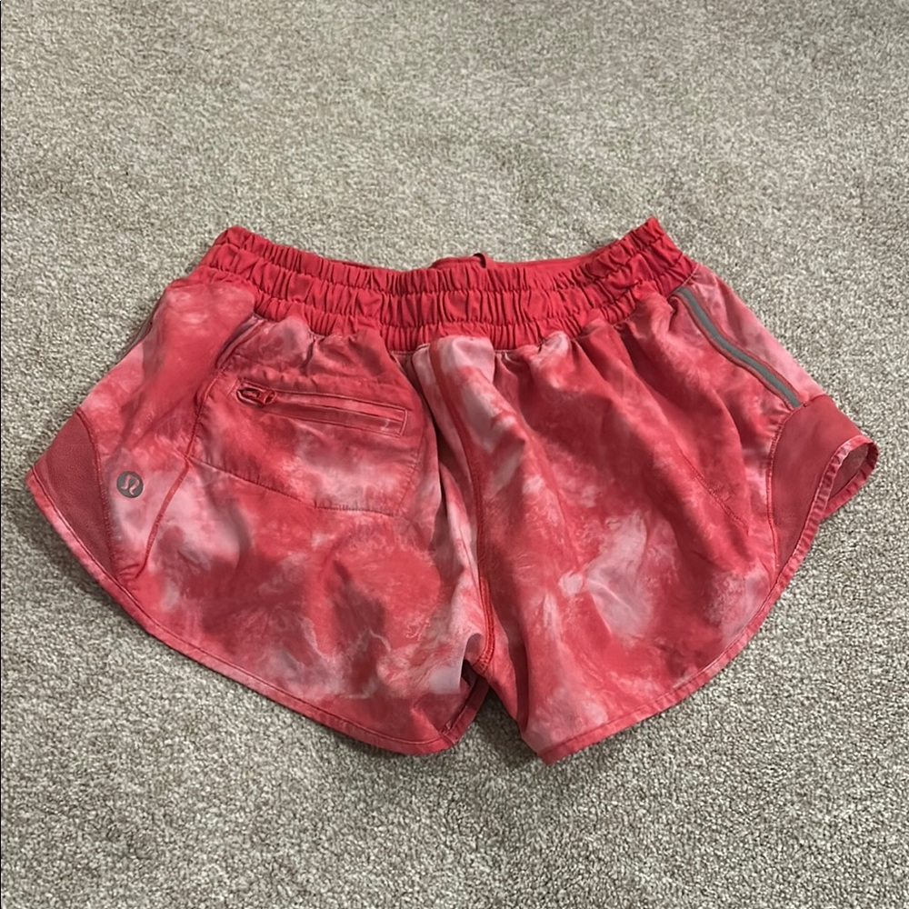Tie dye hot pink lululemon hotty hot shorts